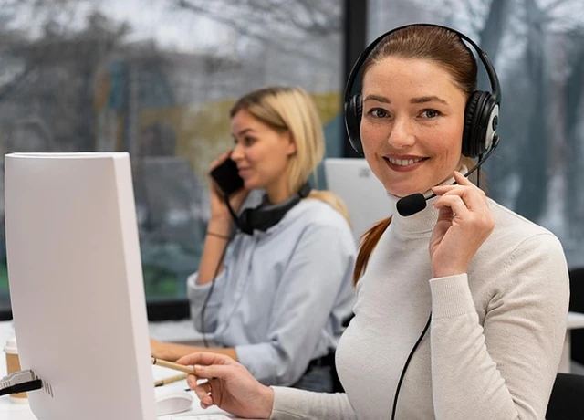 customer service 2 agents
